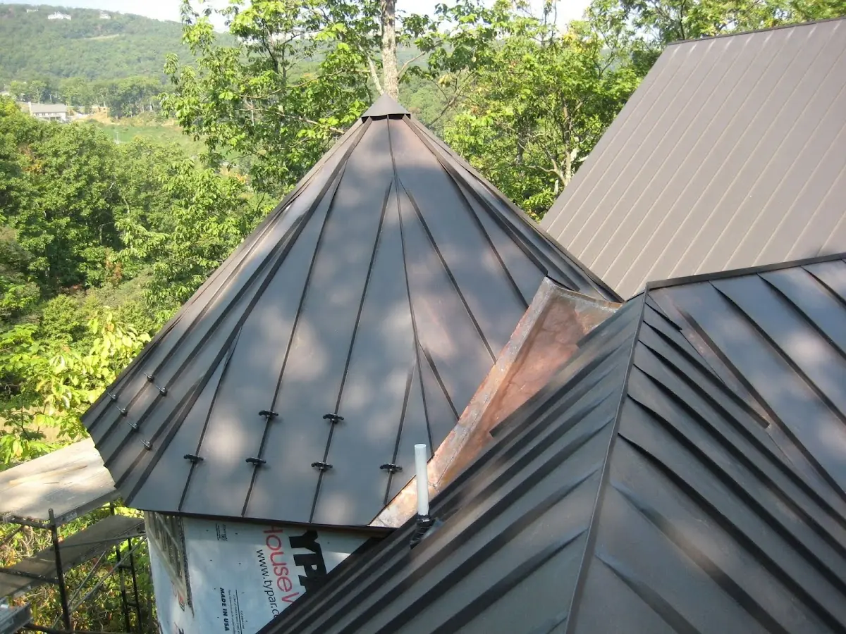 Professional Gutter Cleaning by Craftsman Roofing in La Quinta